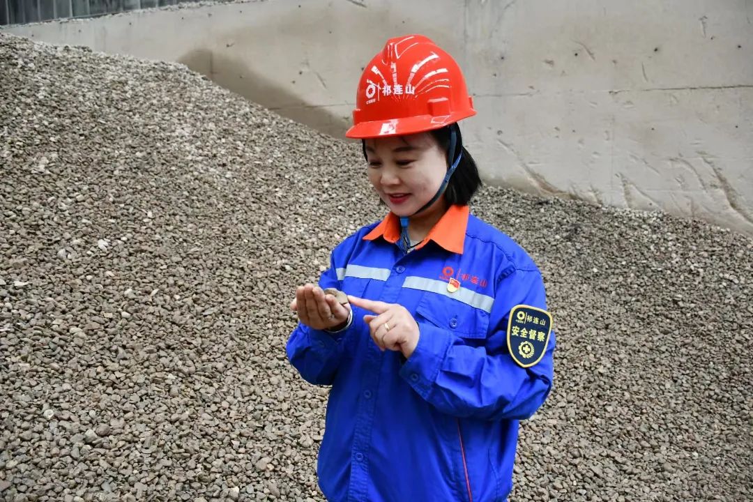 1754556745572314.jpg 2.jpg